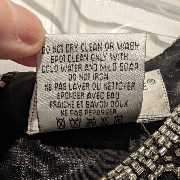 Papell Boutique Evening 100% Silk Black Fully Beaded Short Sleeve shirt Blouse L - Picture 7 of 14